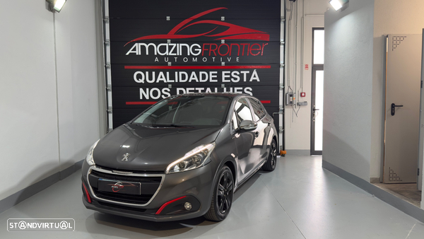 Peugeot 208 1.2 PureTech Signature