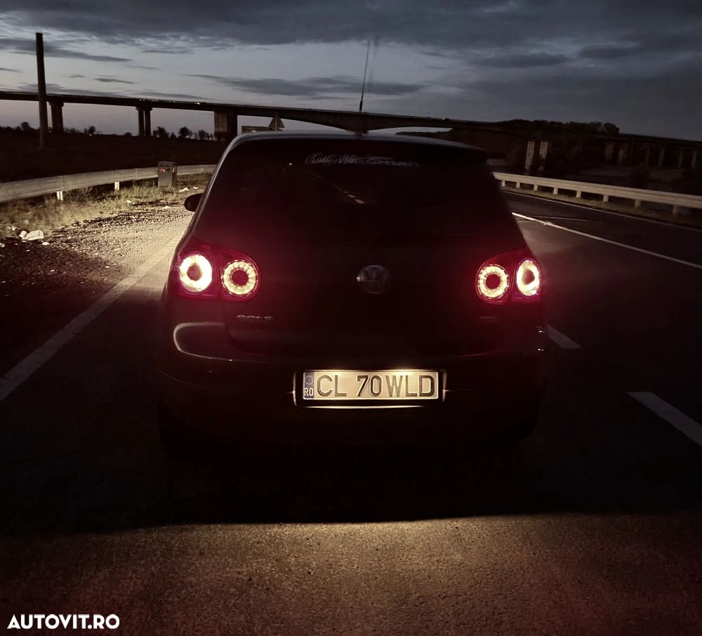 Volkswagen Golf 1.9 TDI Comfortline - 2