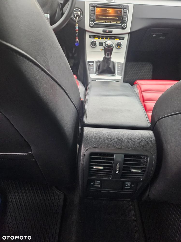 Volkswagen CC 2.0 TDI BlueMotion Technology - 12