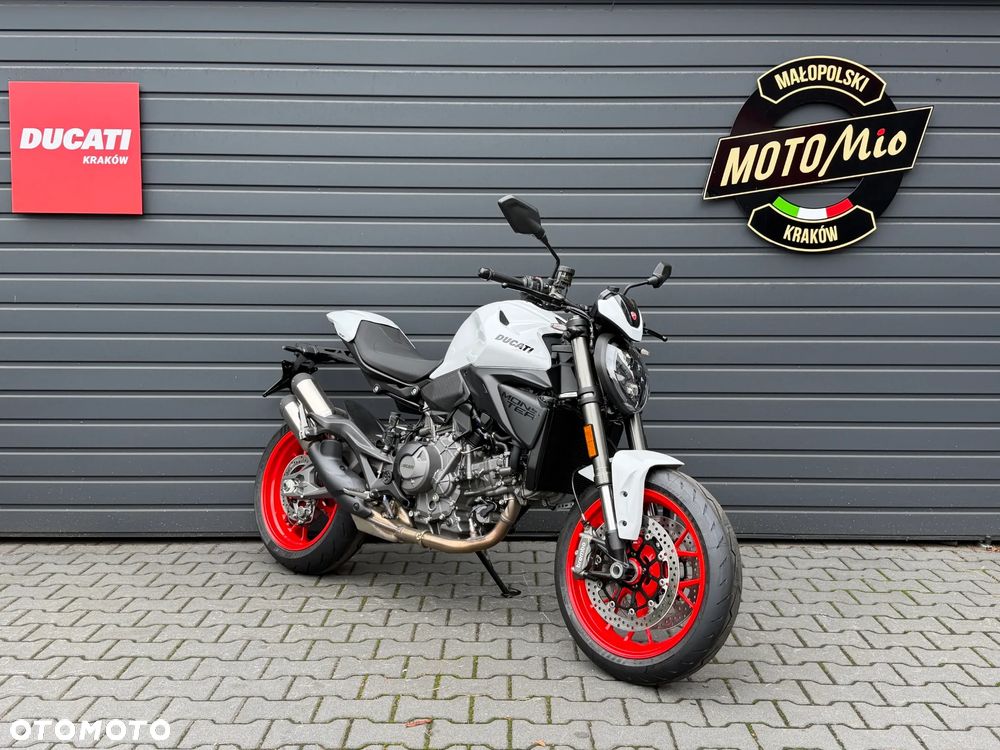 Ducati Monster - 1