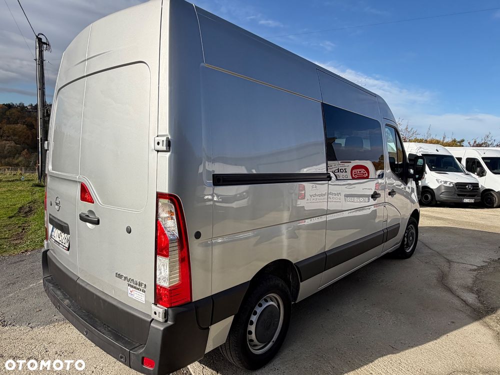 Renault Master Movano VIP zabudowa 9 osobowa - 3