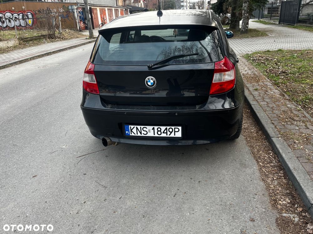 BMW Seria 1 120i - 3