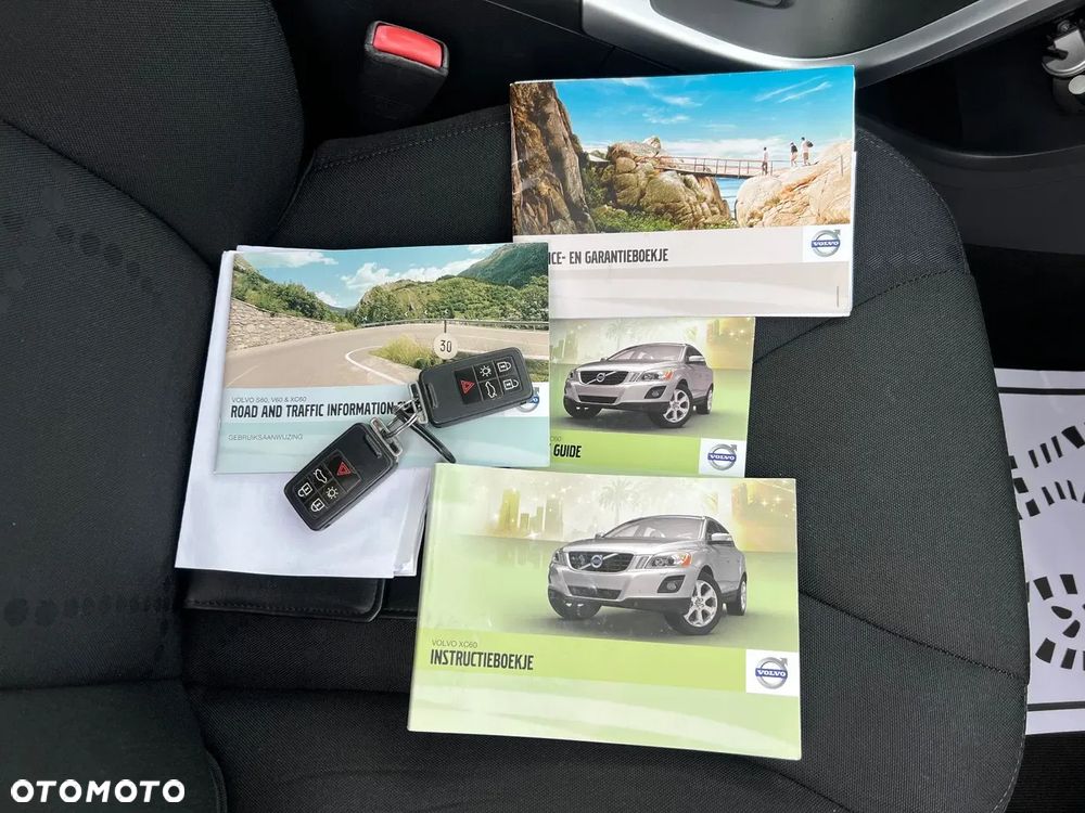 Volvo XC 60 - 30