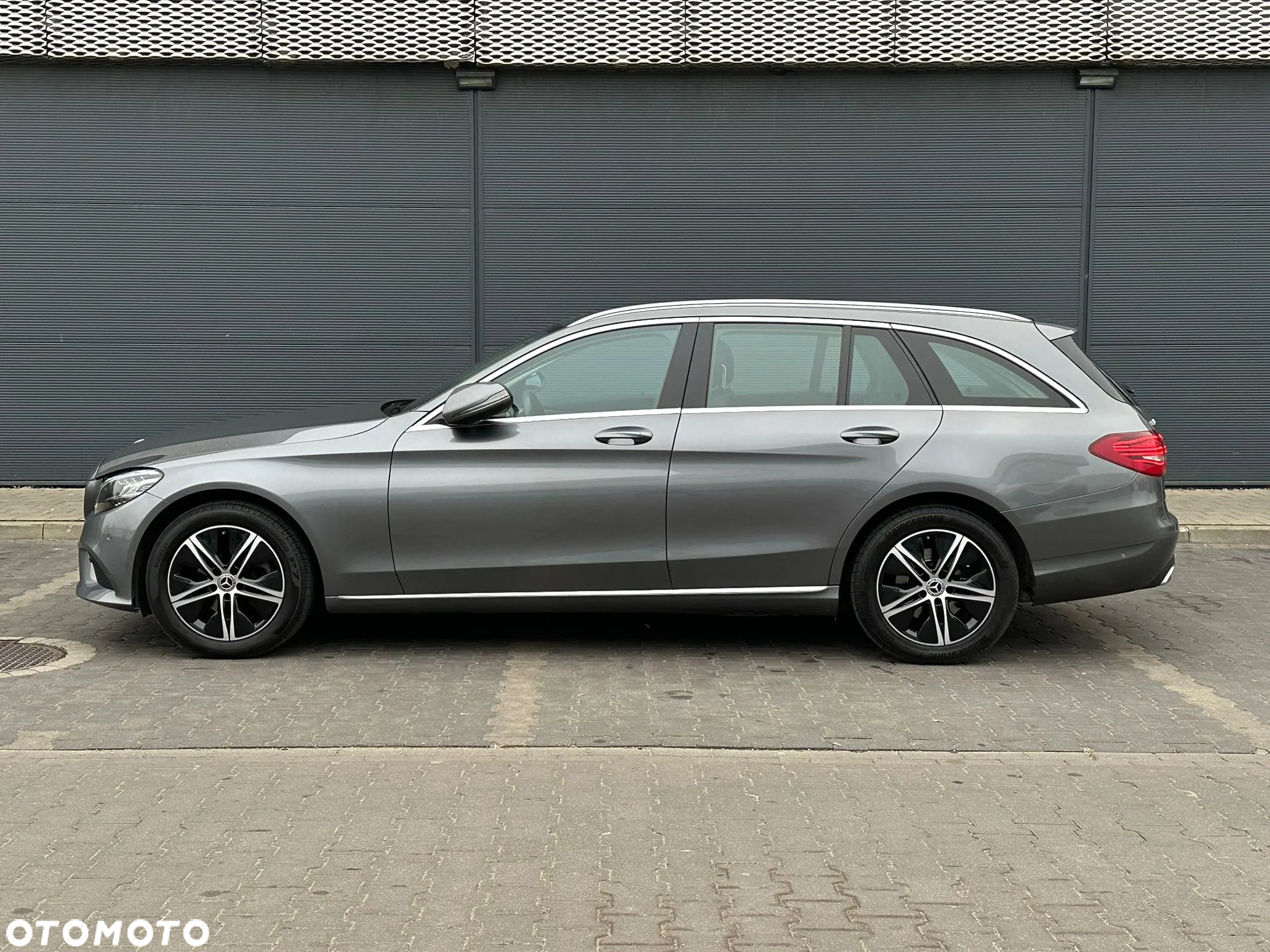 Mercedes-Benz Klasa C 180 9G-TRONIC - 18