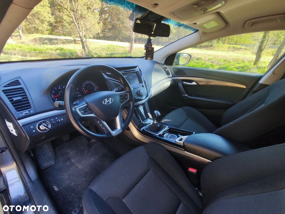 Hyundai i40 1.6 GDI Comfort + - 16