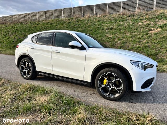 Alfa Romeo Stelvio 2.0 Turbo Executive Q4 - 6