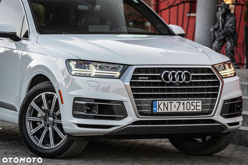 Audi Q7 - 9
