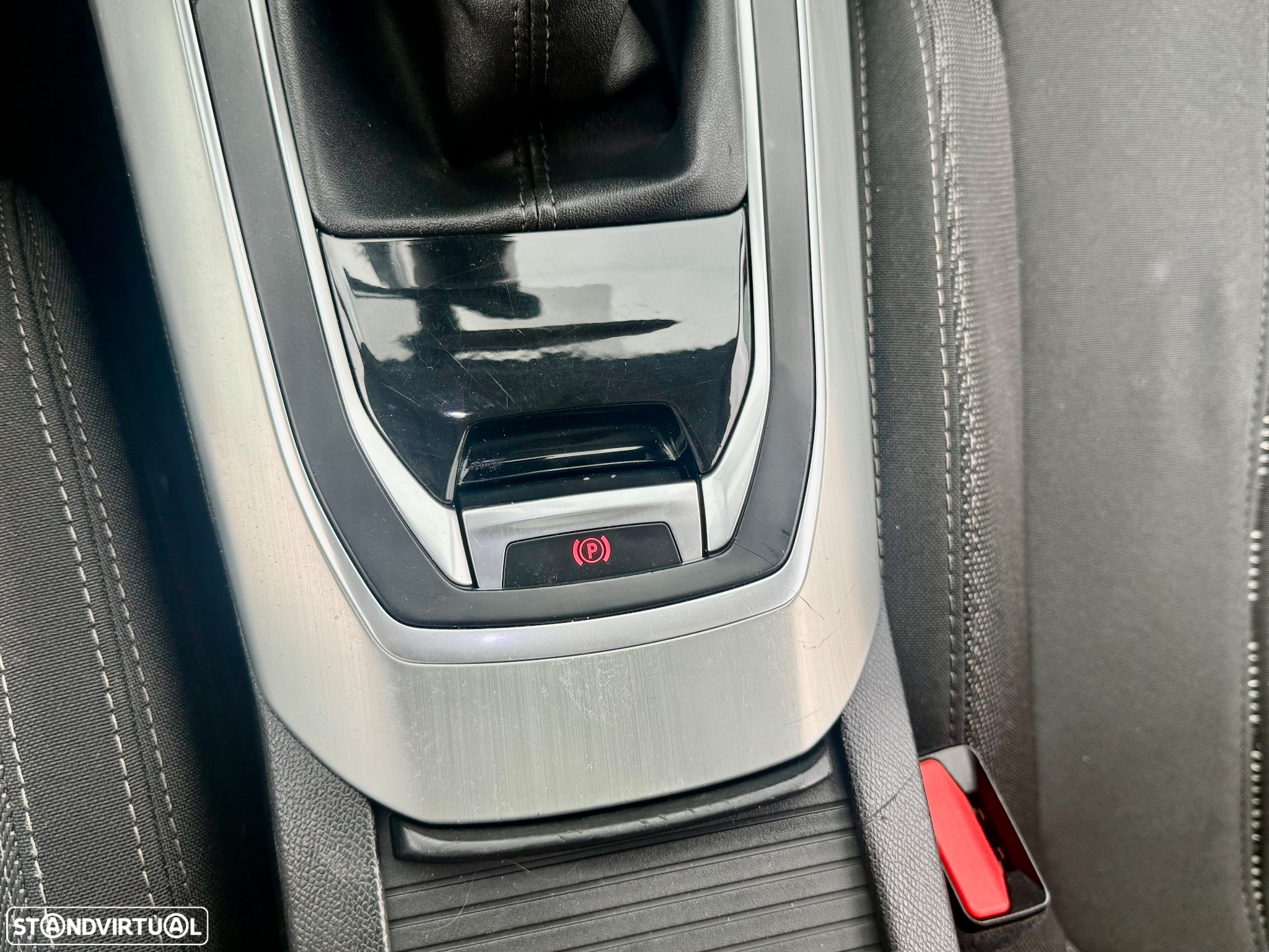 Peugeot 308 1.6 BlueHDi Allure J17 - 18