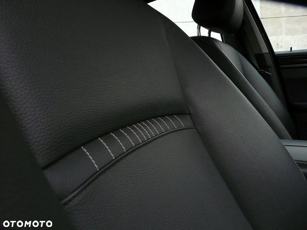 BMW Seria 5 - 21