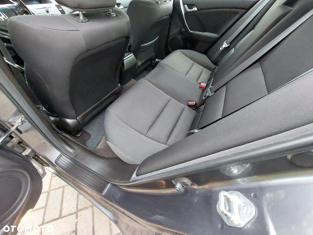 Honda Accord 2.0 Comfort - 8