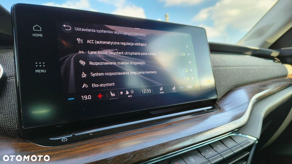 Skoda Octavia 2.0 TDI 4x4 Scout DSG - 29