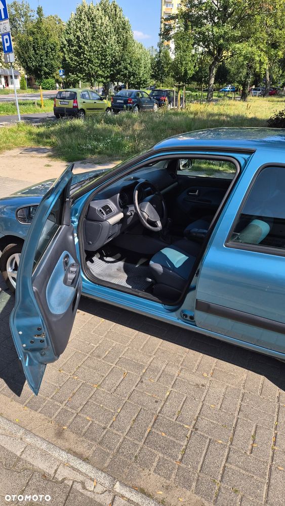 Renault Clio 1.5 dCi Extreme - 5