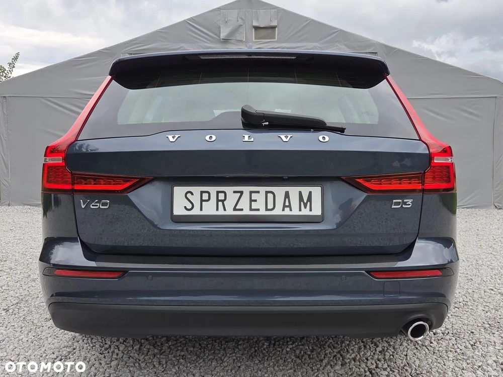 Volvo V60 D3 Momentum Pro - 31