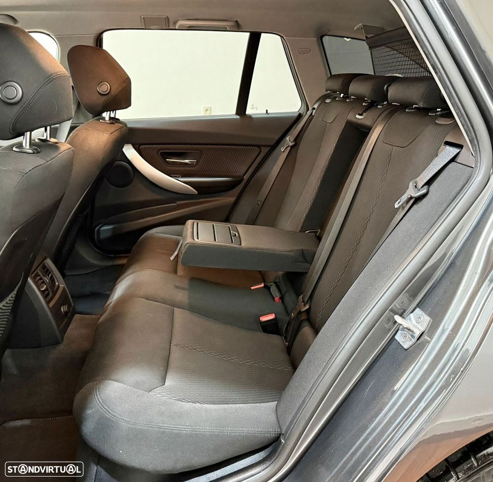 BMW 318 d Touring Advantage Auto - 9
