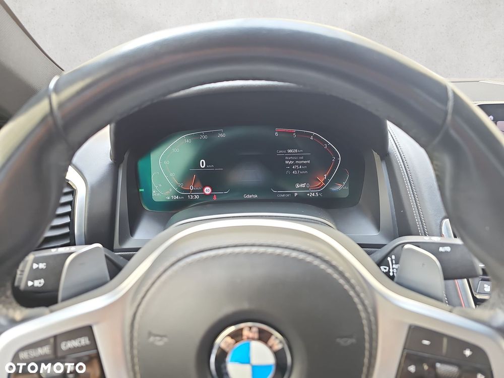BMW Seria 8 - 13