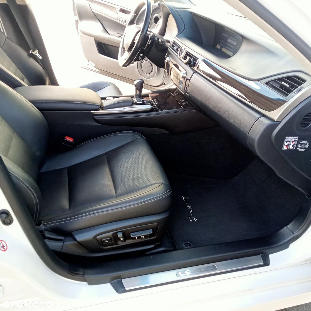 Lexus GS 200t / 300 Elegance - 12