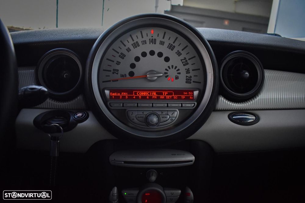 MINI 3 Portas Cooper D 50 Camden - 13