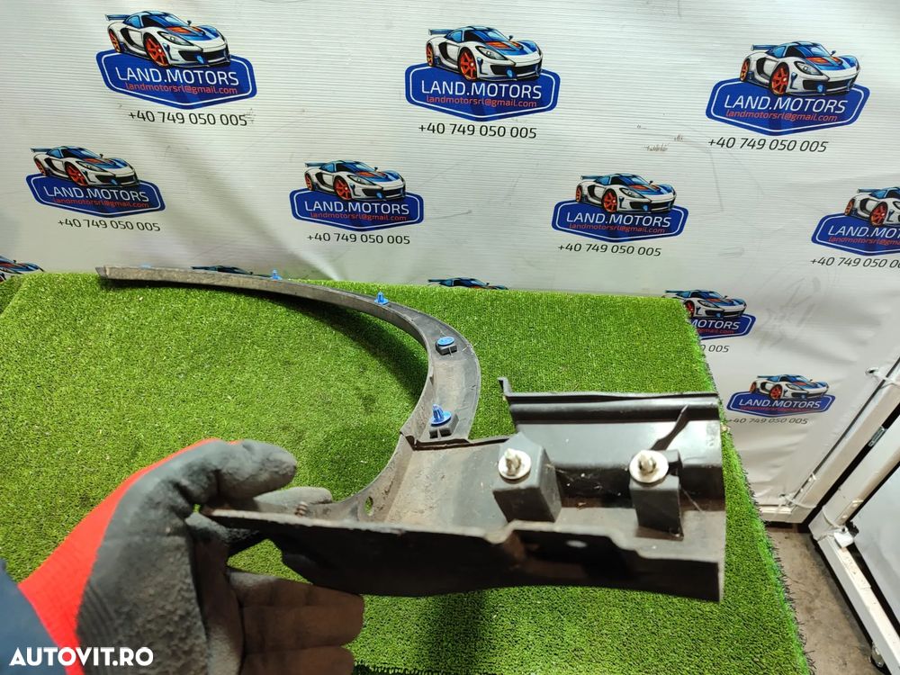 ORNAMENT ARIPA DREAPTA FATA FORD KUGA MK1 2.0 DIESEL 2012 Hatchback COD OEM 8V41-S16D238-A / 2008-2012 - 3