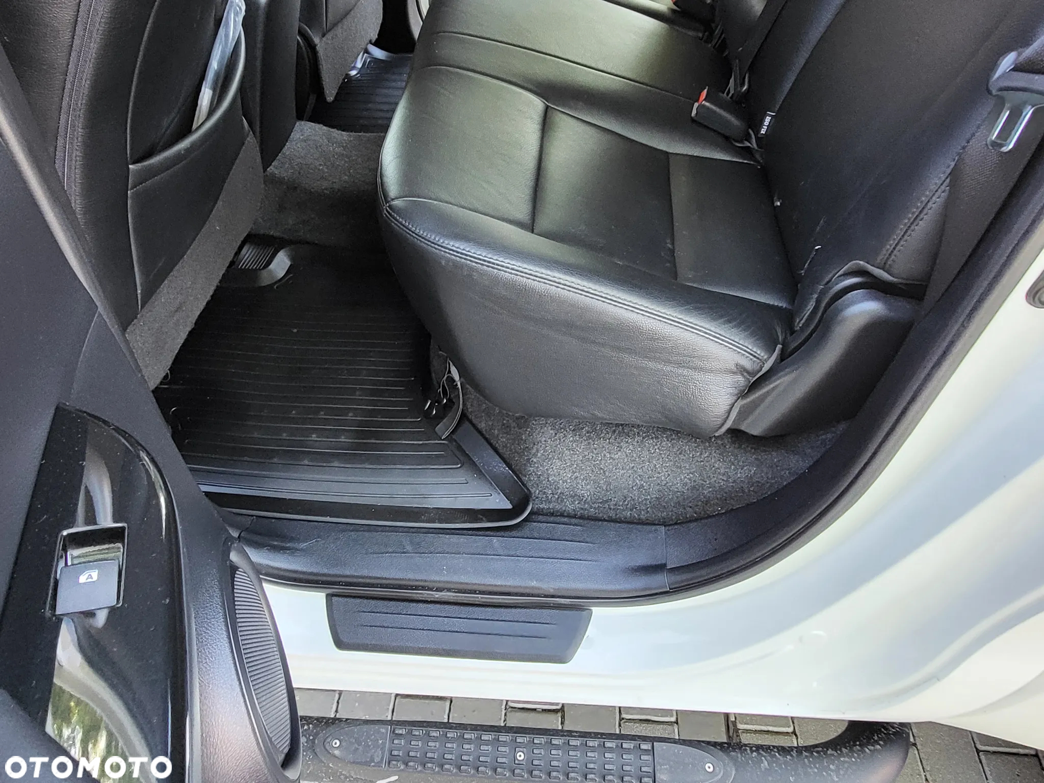 Toyota Hilux 2.4 D-4D Double Cab SR 4x4 - 19