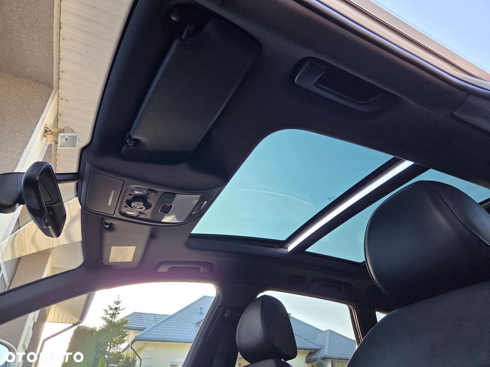 Audi A4 Avant 2.0 TDI DPF clean diesel quattro S tronic S line Sportpaket - 27