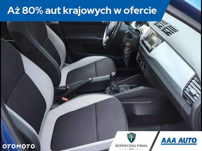 Skoda Fabia - 10