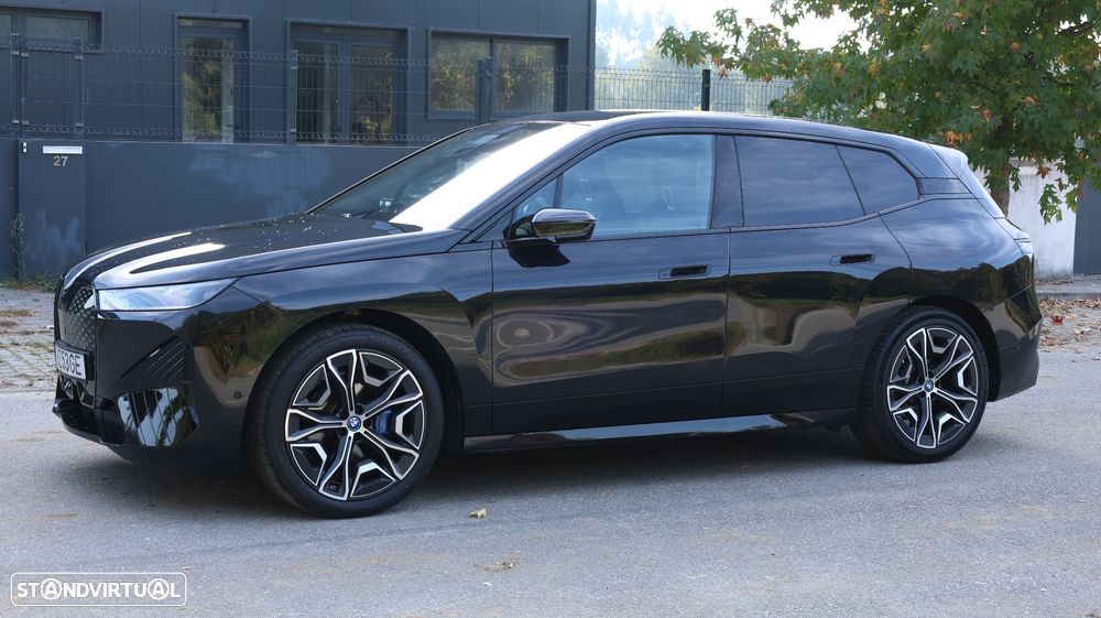 BMW iX xDrive 40 Pack Desportivo - 5