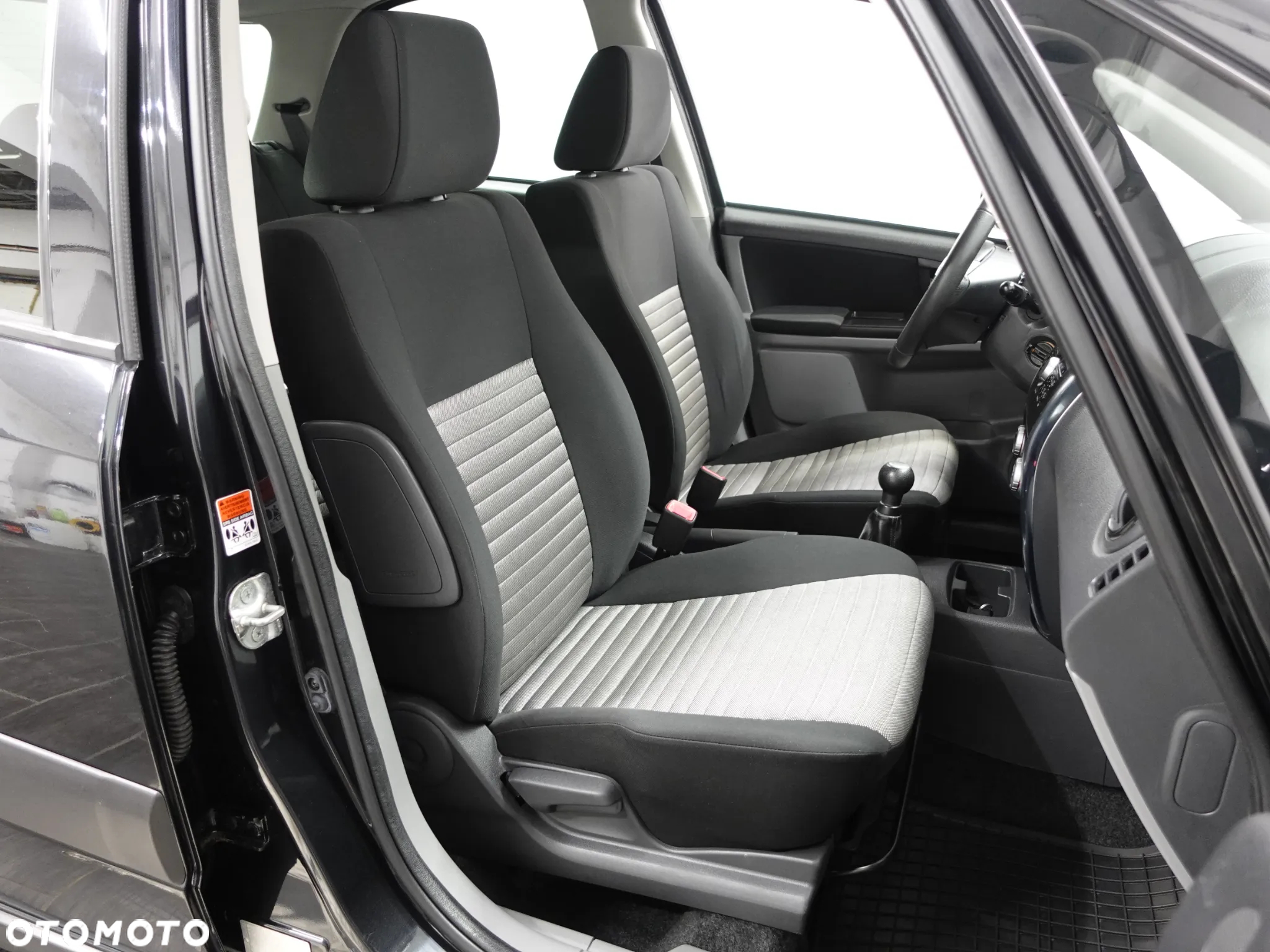 Suzuki SX4 1.6 Comfort - 27