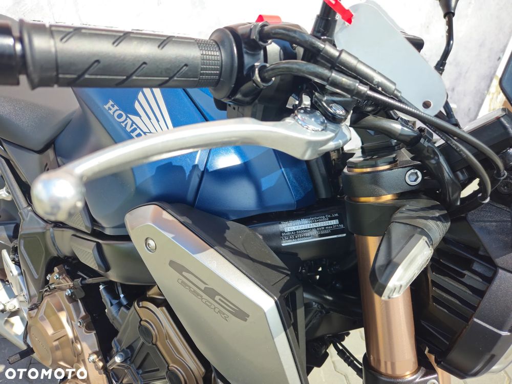 Honda CB - 27