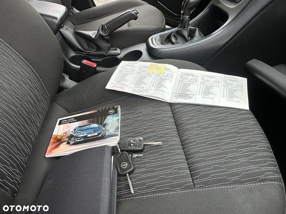 Opel Astra - 17