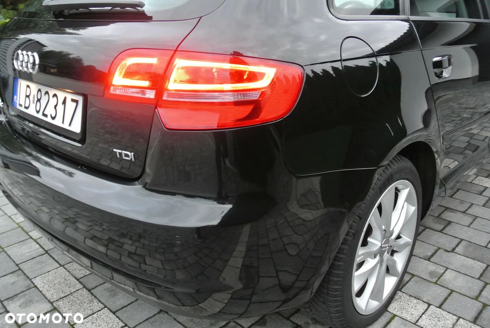 Audi A3 Sportback 2.0 TDI DPF Ambition - 11
