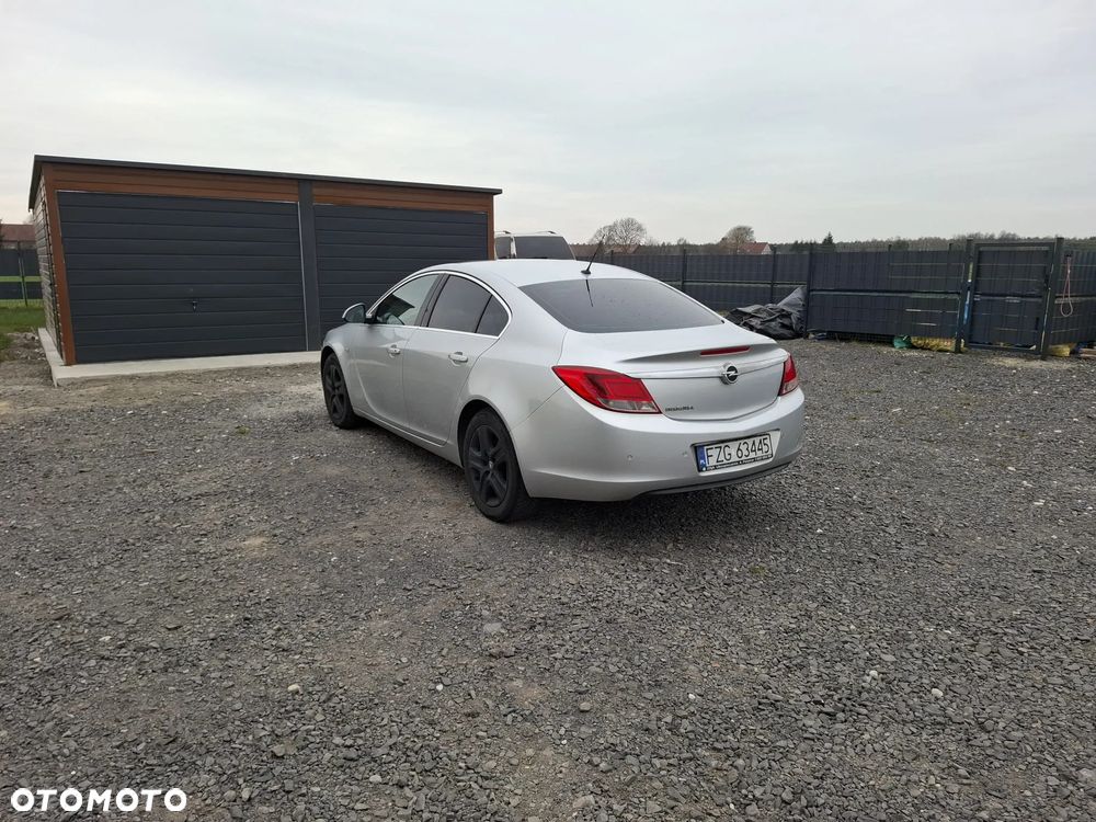 Opel Insignia 2.0 CDTI Cosmo - 4