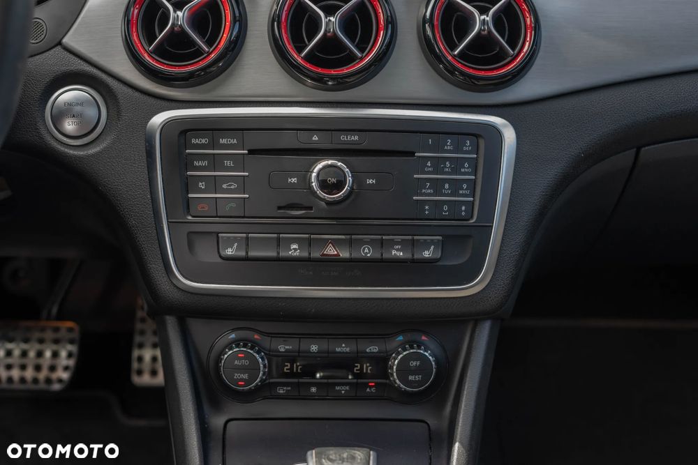 Mercedes-Benz CLA - 39