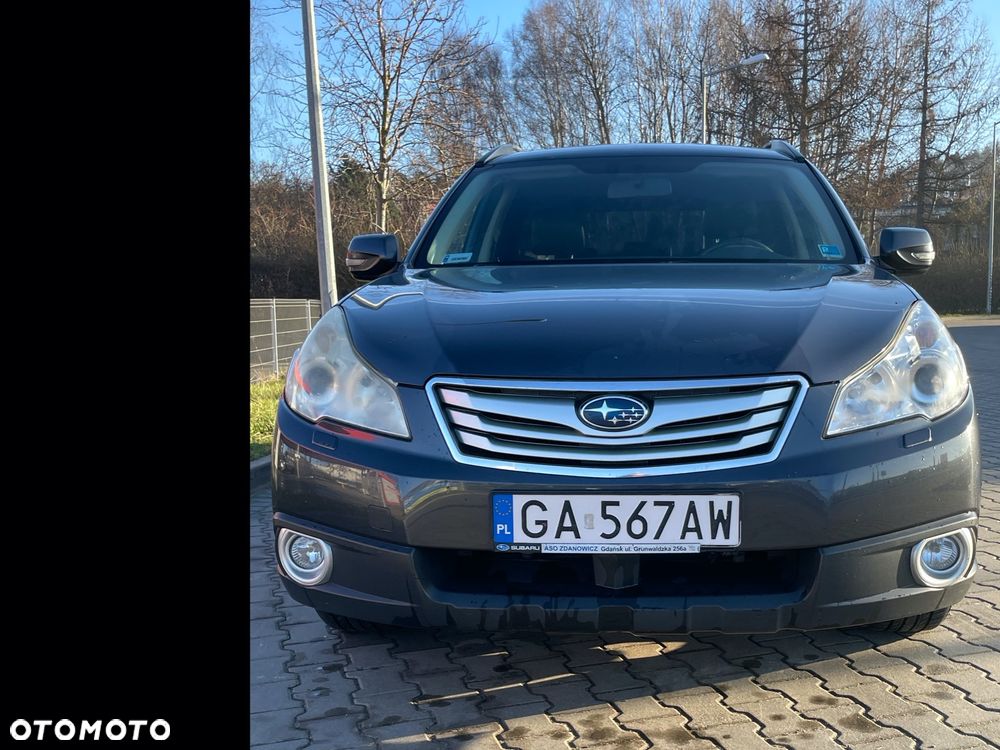 Subaru Outback 3.6 R Exclusive Navi - 1