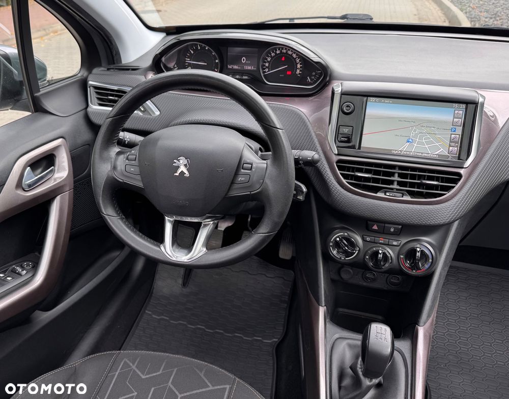 Peugeot 2008 1.2 VTi/Pure Tech Active - 12