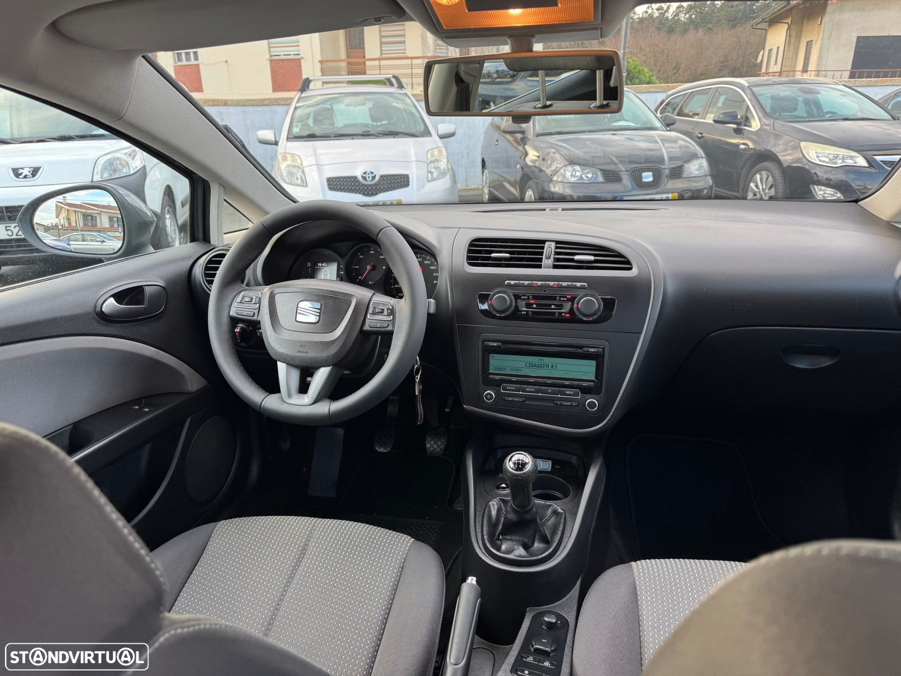 SEAT Leon 1.6 TDI Reference - 25
