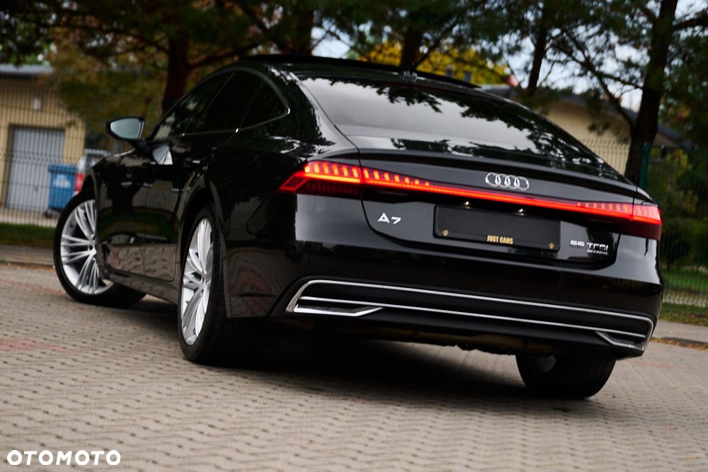 Audi A7 Sportback 55 TFSI quattro S tronic - 4