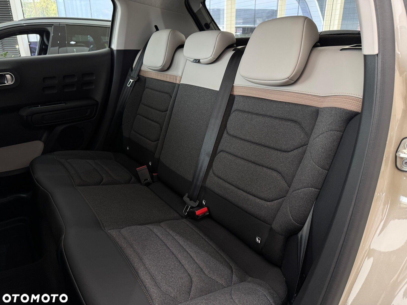 Citroën C3 1.2 PureTech Max EAT6 - 13