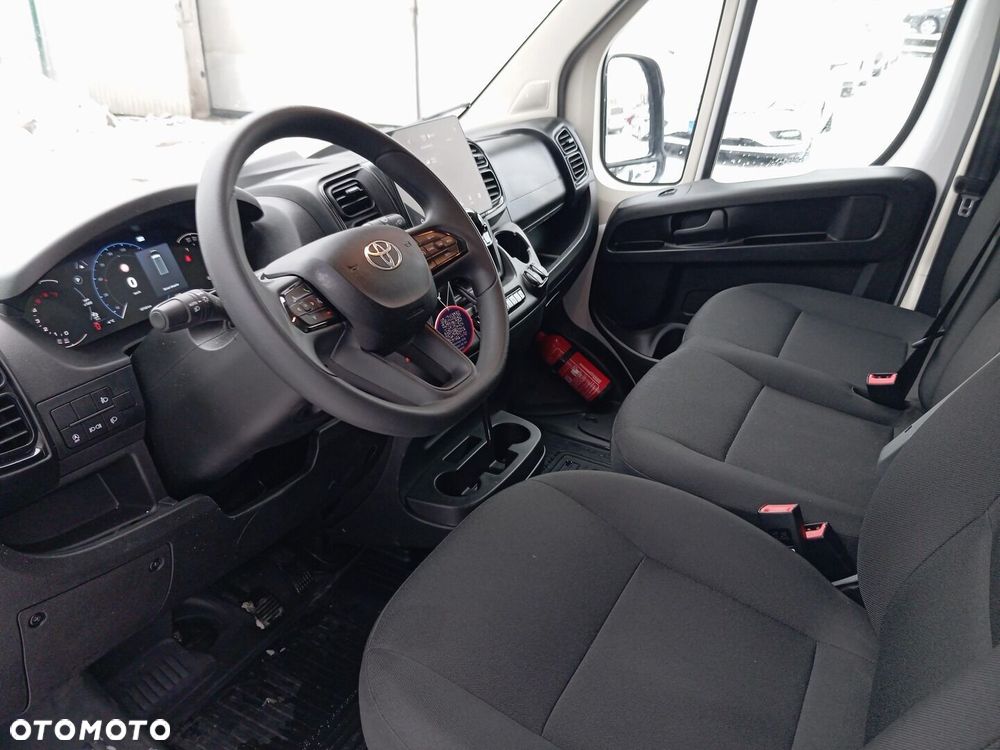 Toyota PROACE MAX - 10