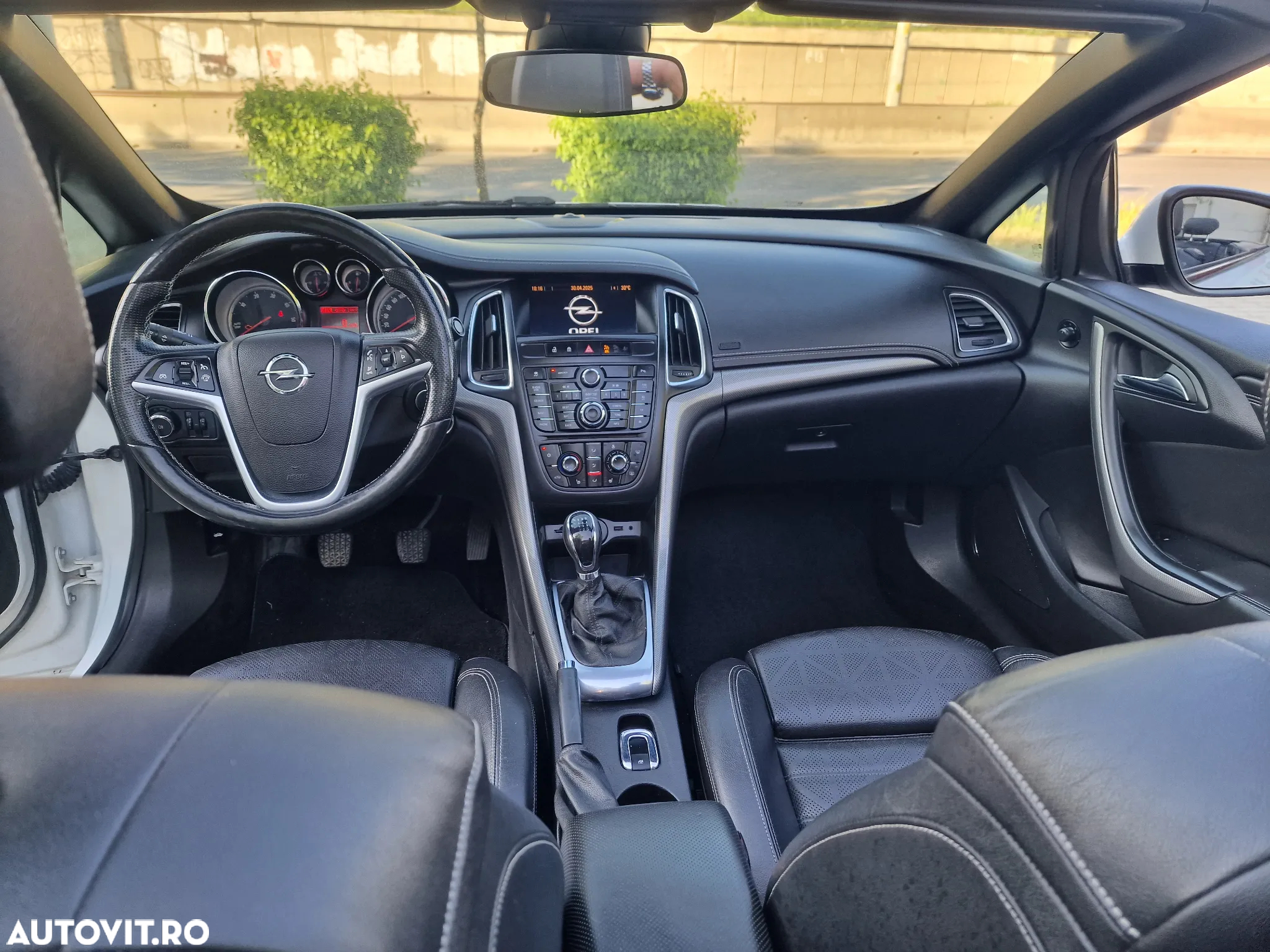 Opel Cascada 2.0 CDTI ECOTEC Start/Stop Cabriolet - 13