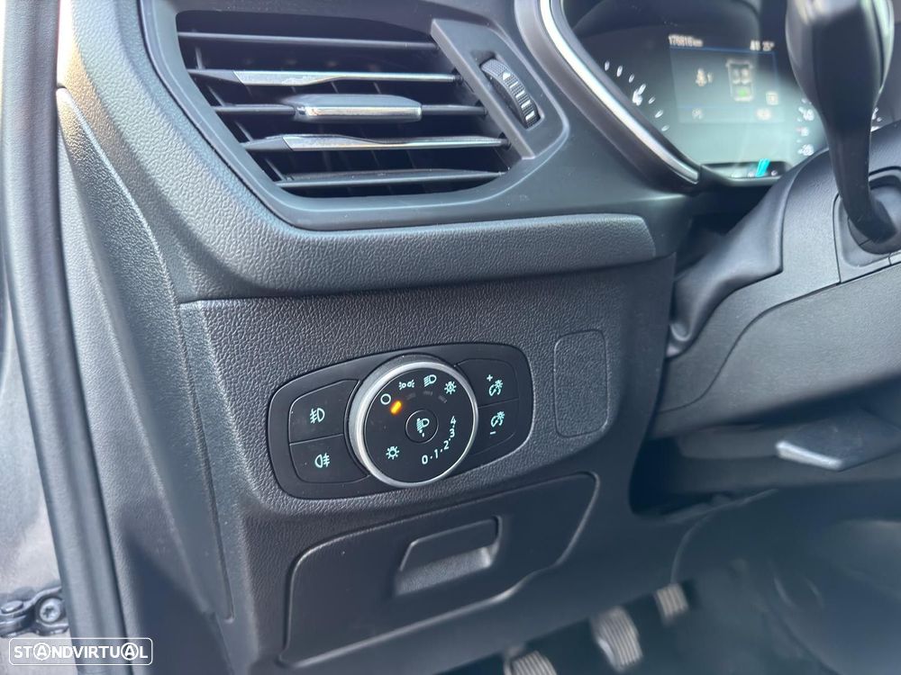 Ford Focus SW 1.5 TDCi EcoBlue Titanium - 25