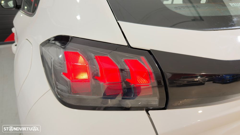 Peugeot 208 PureTech 75 Active - 11