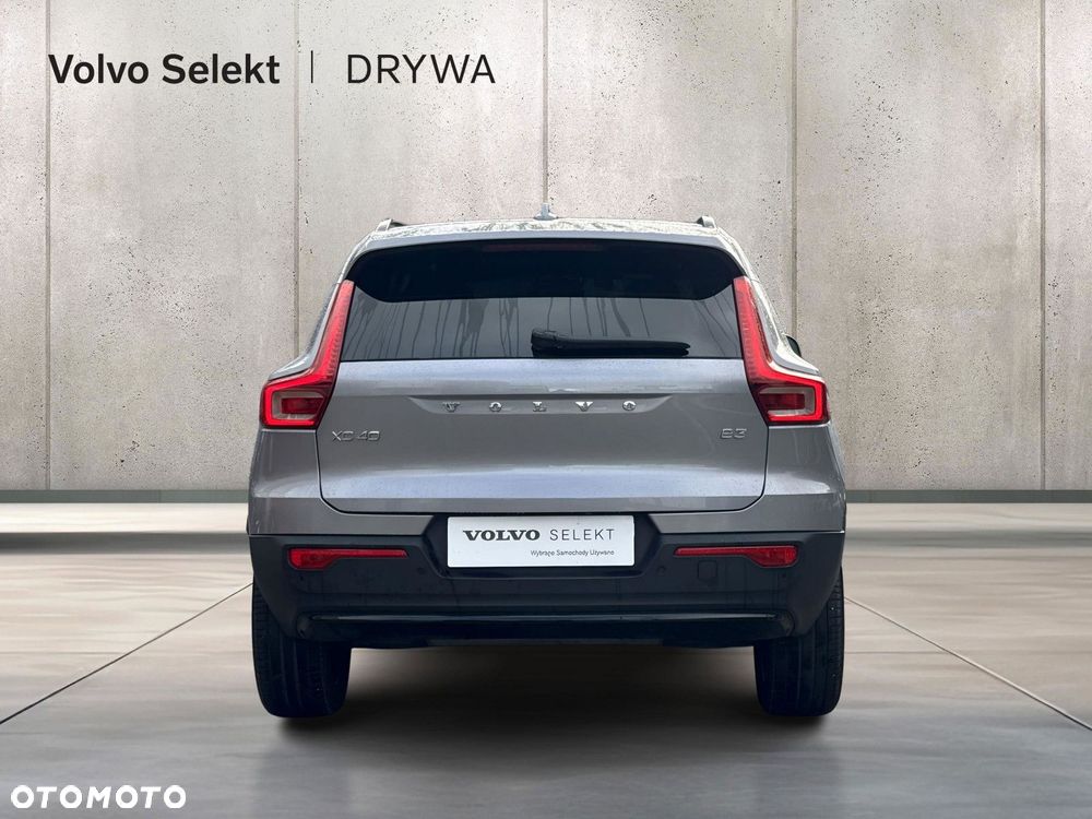 Volvo XC 40 - 8