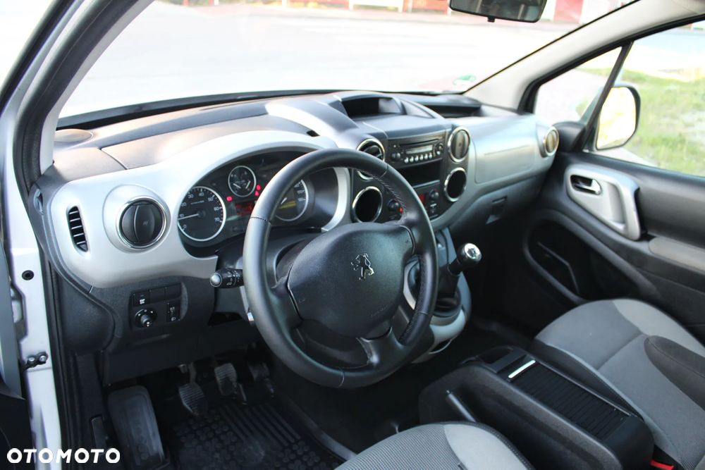 Peugeot Partner HDi FAP 110 Family - 17