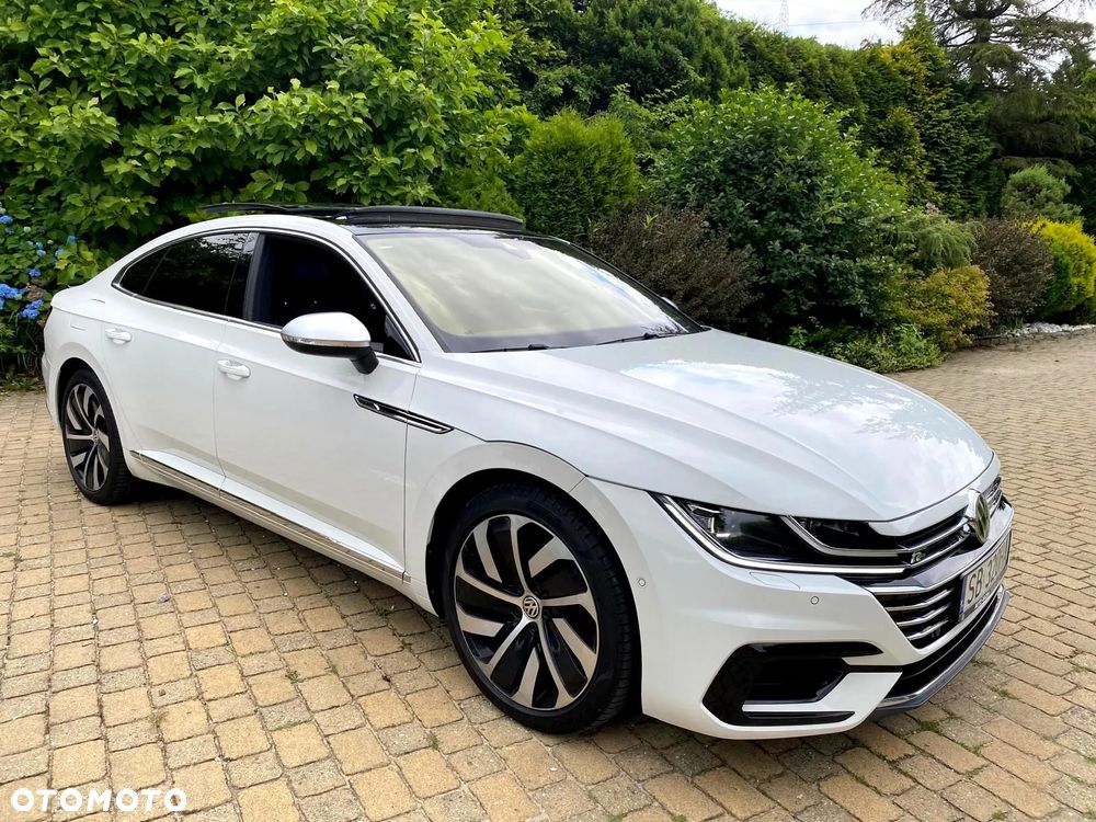 Volkswagen Arteon 2.0 TDI SCR R-Line Edition DSG - 32