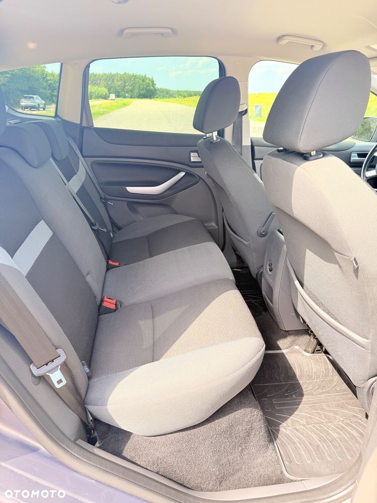 Ford Kuga 2.0 TDCi 4x4 Champions Edition - 20