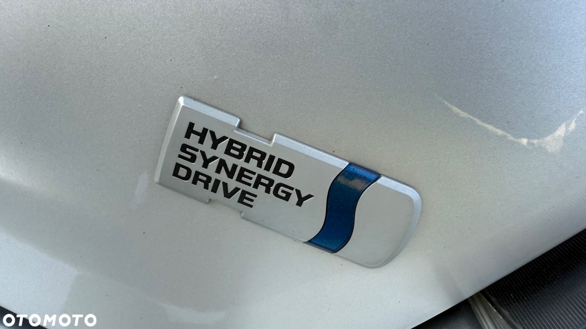 Toyota Yaris Hybrid 100 Active - 23