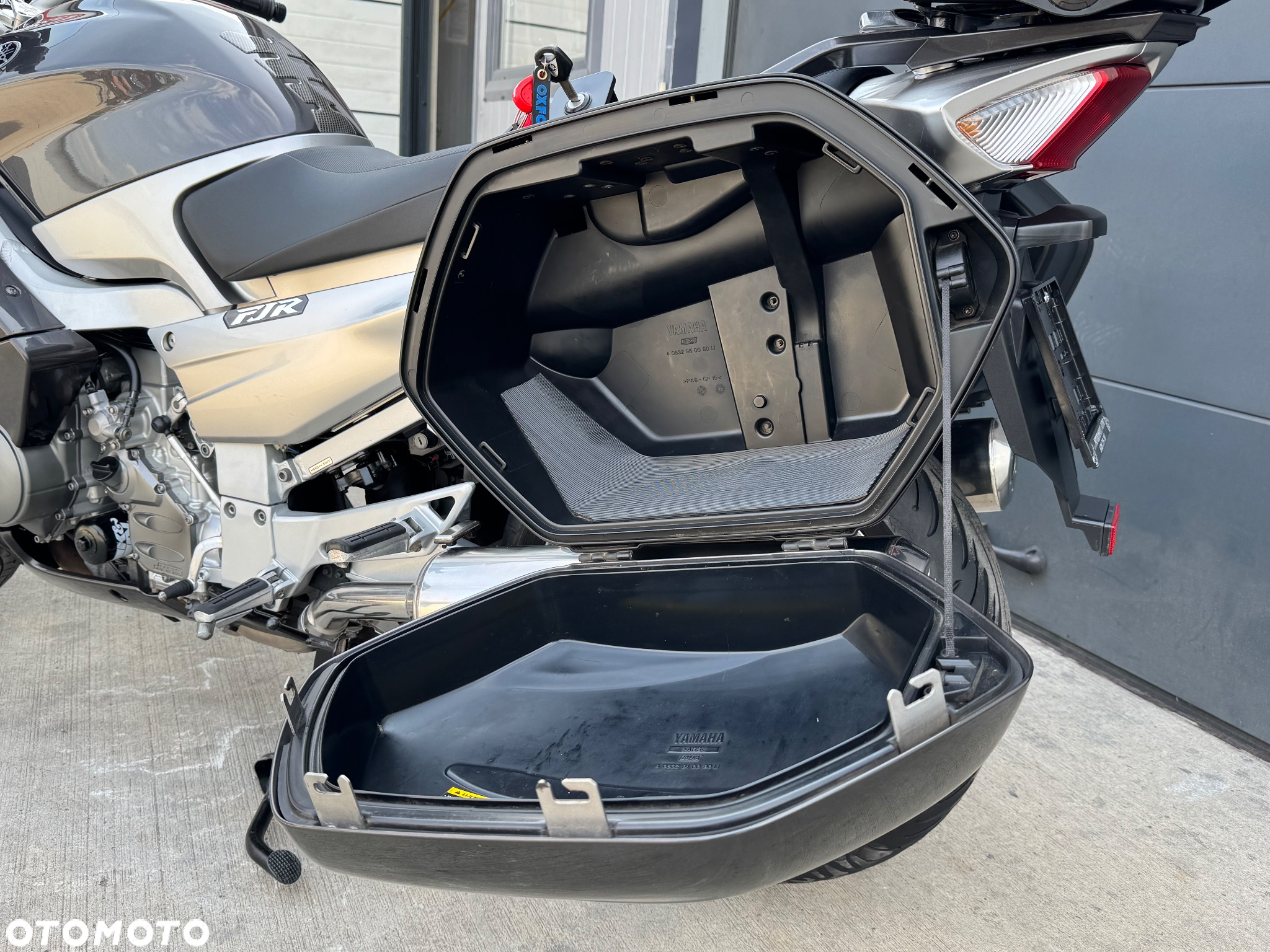 Yamaha FJR - 36