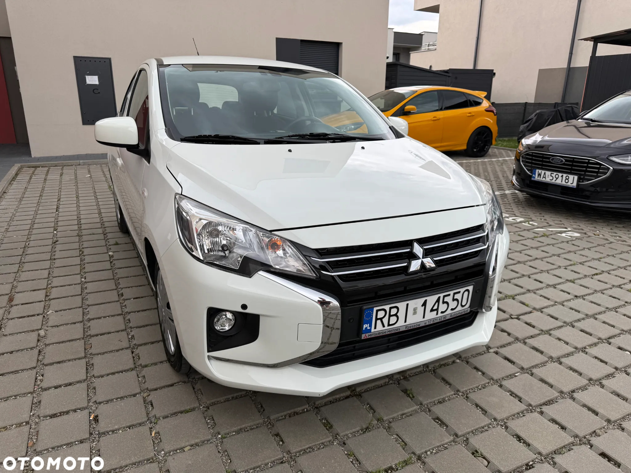 Mitsubishi Space Star 1.2 Inform Plus - 2