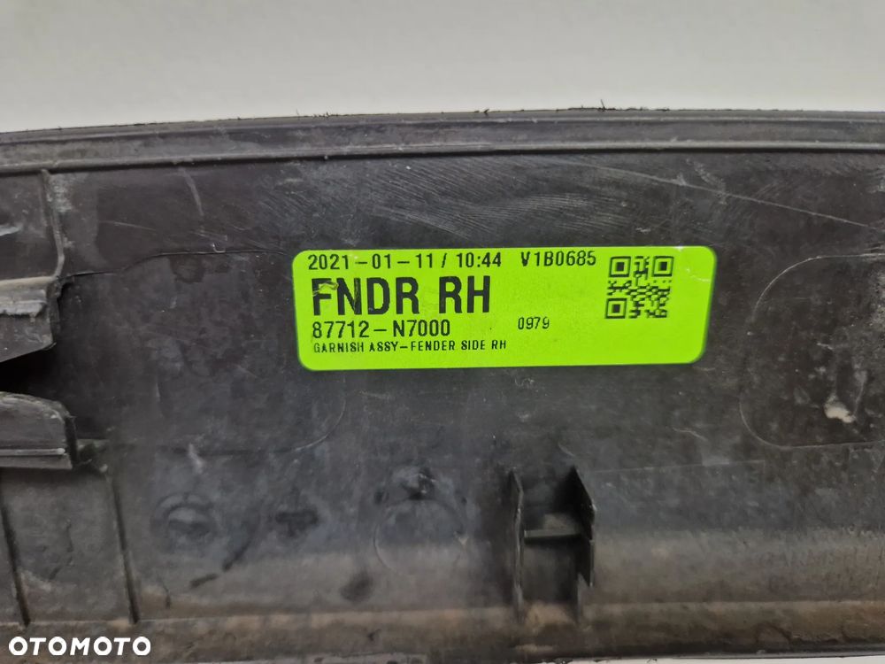 Listwa nakładka przedniego prawego błotnika Hyundai Tucson IV - 8