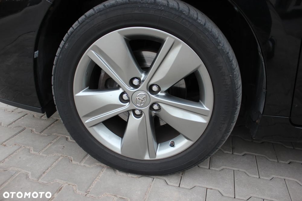 Toyota Verso 1.8 7-Sitzer Edition S - 25